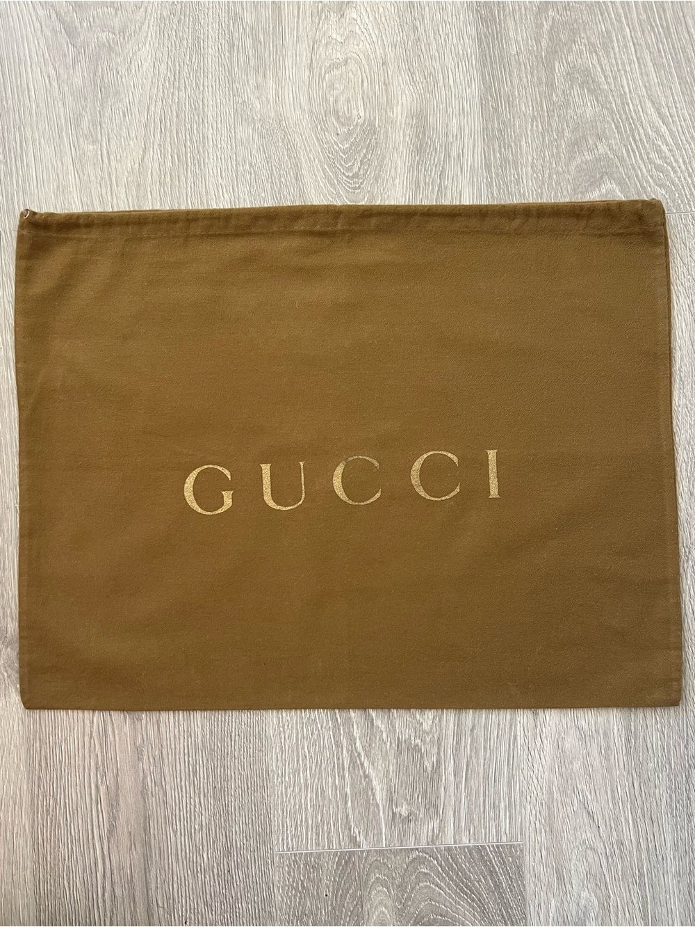 Gucci dust bag (C363)